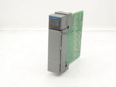 ALLEN BRADLEY 1746-OV32 PLC MODULE