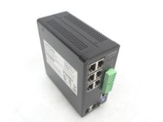 New in Box LANTRONIX SISPM1040-362-LRT ETHERNET SWITCH