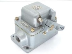 ALLEN BRADLEY 801-DSK145 SWITCH