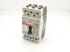 New in Box EATON CORPORATION EGE3015FFGV CIRCUIT BREAKER