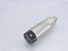 New in Box BALLUFF BIC 2I0-IAA50-M30MI3-SM4A5A SENSOR