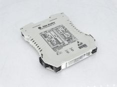 New in Box ALLEN BRADLEY 931S-C4C5D-BC SERIES A SIGNAL CONDITIONER