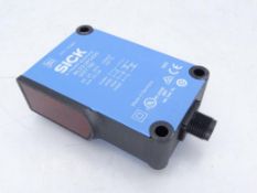 New in Box SICK WL23-2P2430 SENSOR