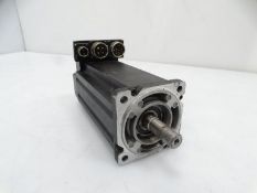 ALLEN BRADLEY MPL-B330P-HK24AA SERIES A SERVO MOTOR