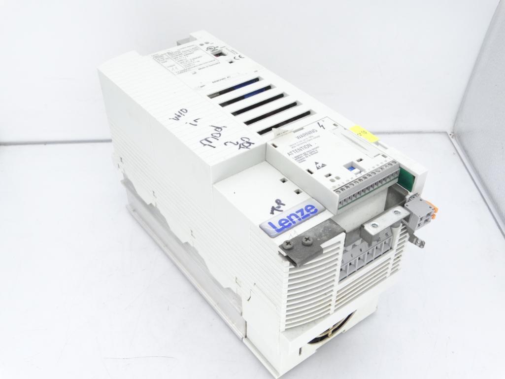 LENZE E82EV302P4C DRIVE