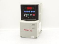 ALLEN BRADLEY 22B-D4P0N104 W/22-COMM-E DRIVE