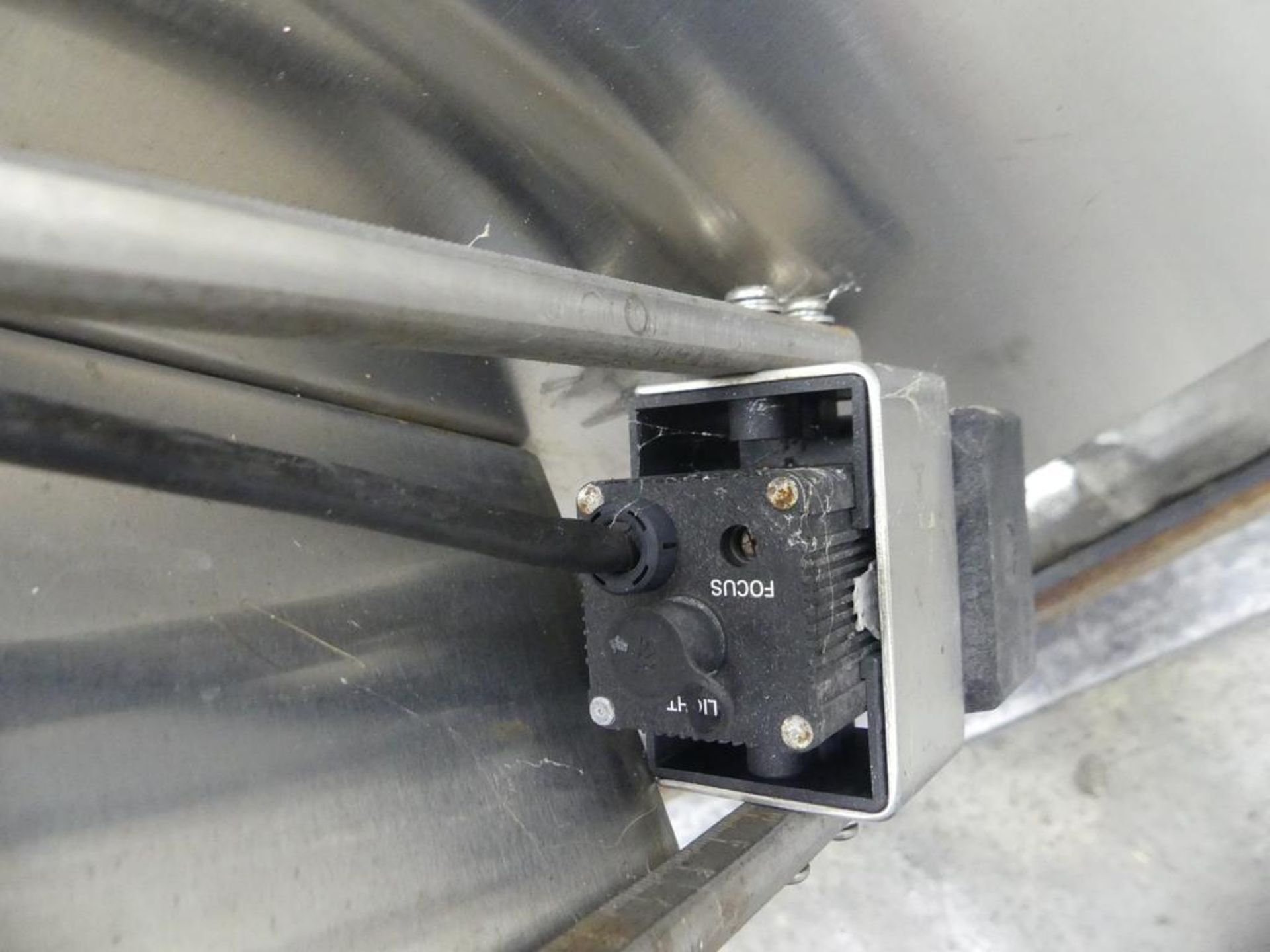 Pace M500 Stainless Steel Automatic Bulk Bottle Unscrambler with Infeed Hopper - Image 21 of 35