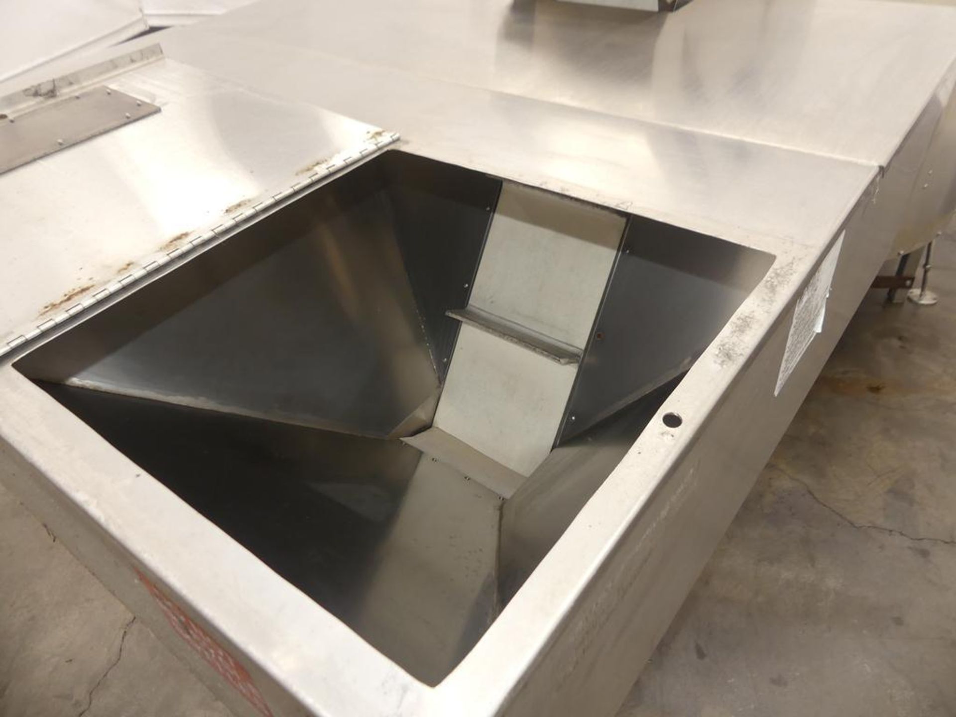 Pace M500 Stainless Steel Automatic Bulk Bottle Unscrambler with Infeed Hopper - Image 28 of 35