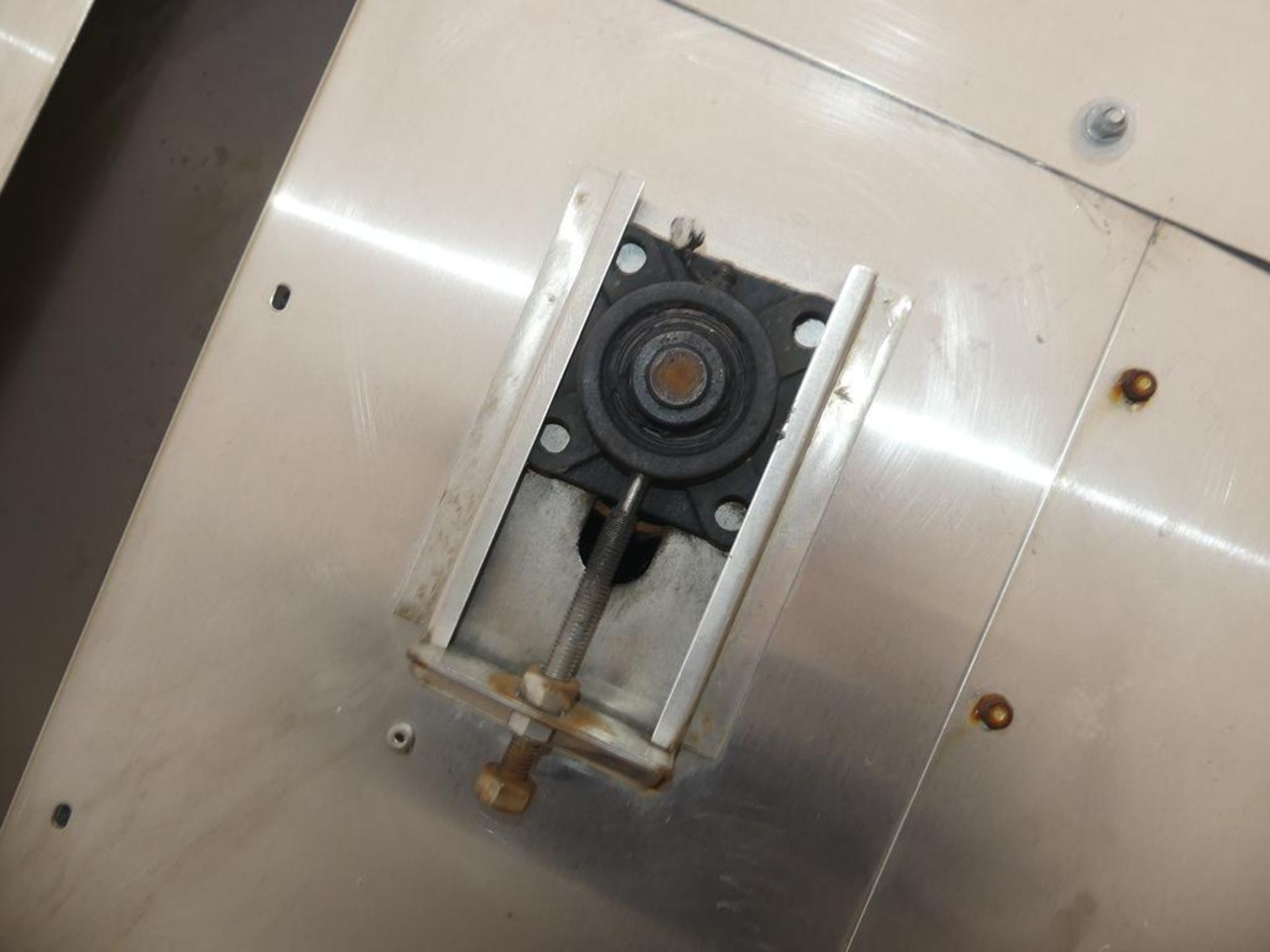 Pace M500 Stainless Steel Automatic Bulk Bottle Unscrambler with Infeed Hopper - Image 32 of 35