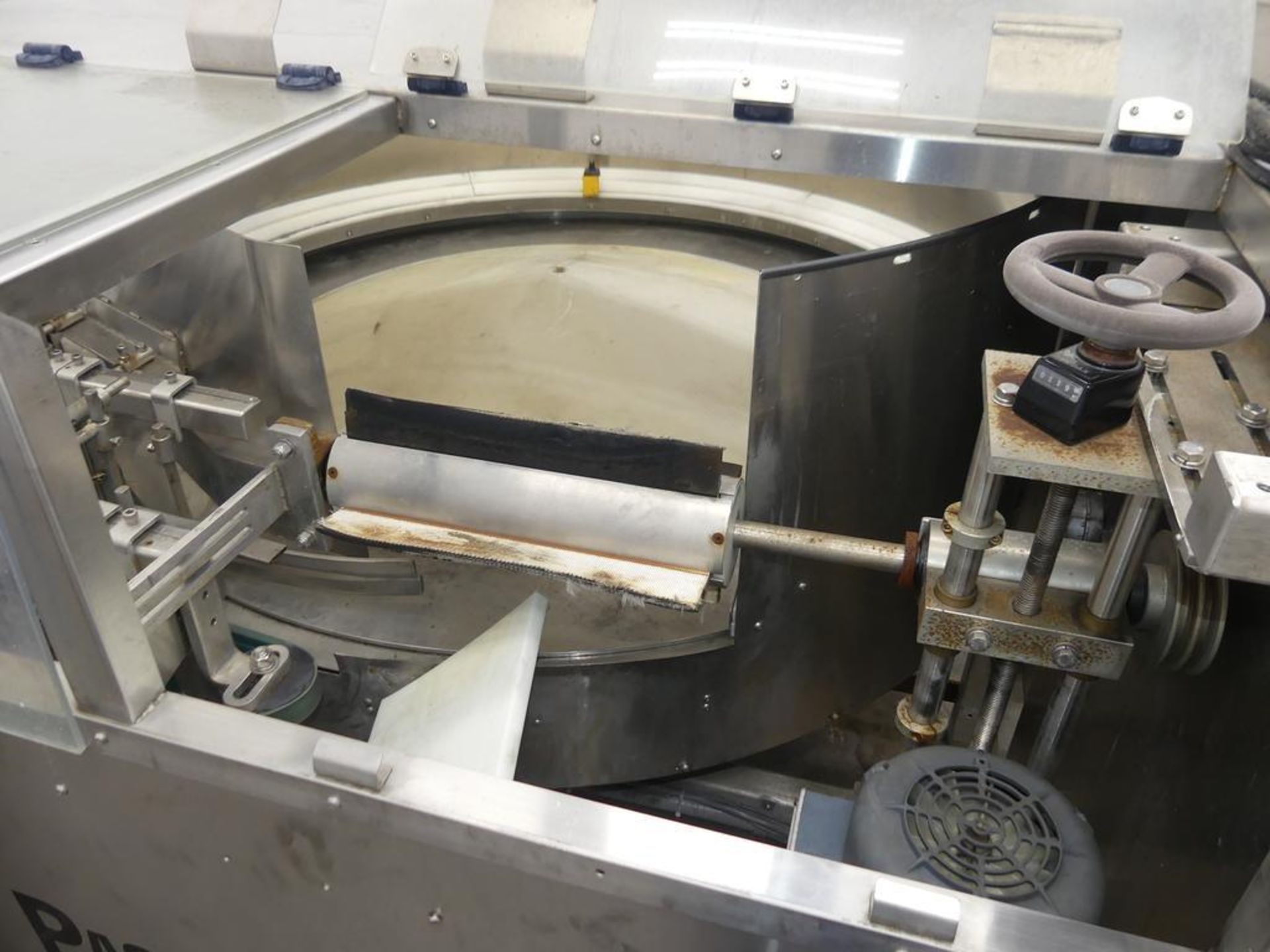 Pace M500 Stainless Steel Automatic Bulk Bottle Unscrambler with Infeed Hopper - Image 11 of 35