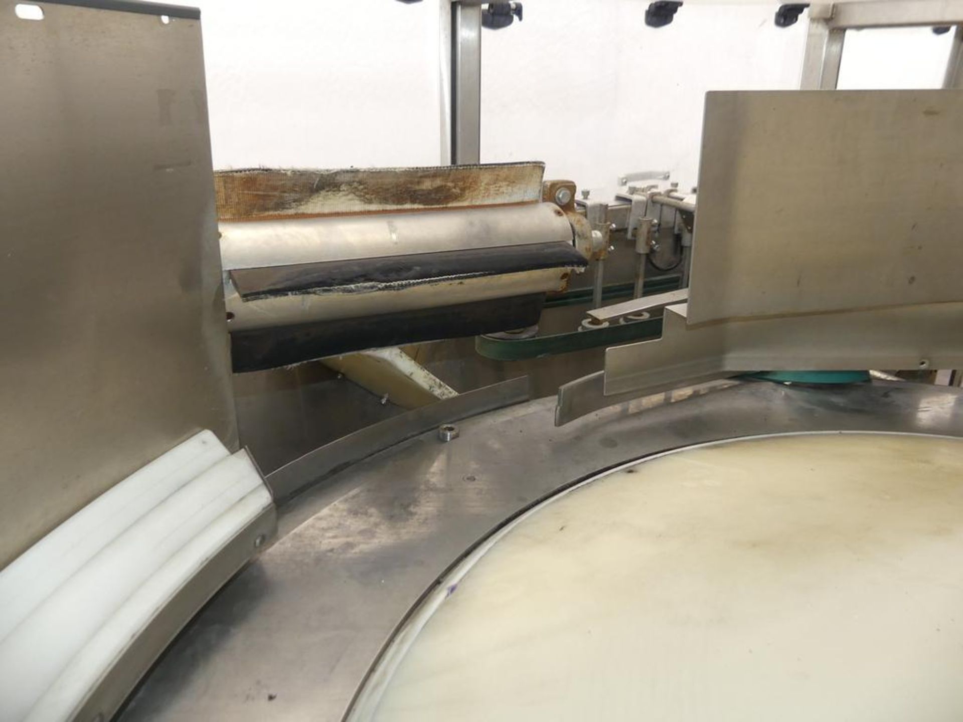 Pace M500 Stainless Steel Automatic Bulk Bottle Unscrambler with Infeed Hopper - Image 6 of 35