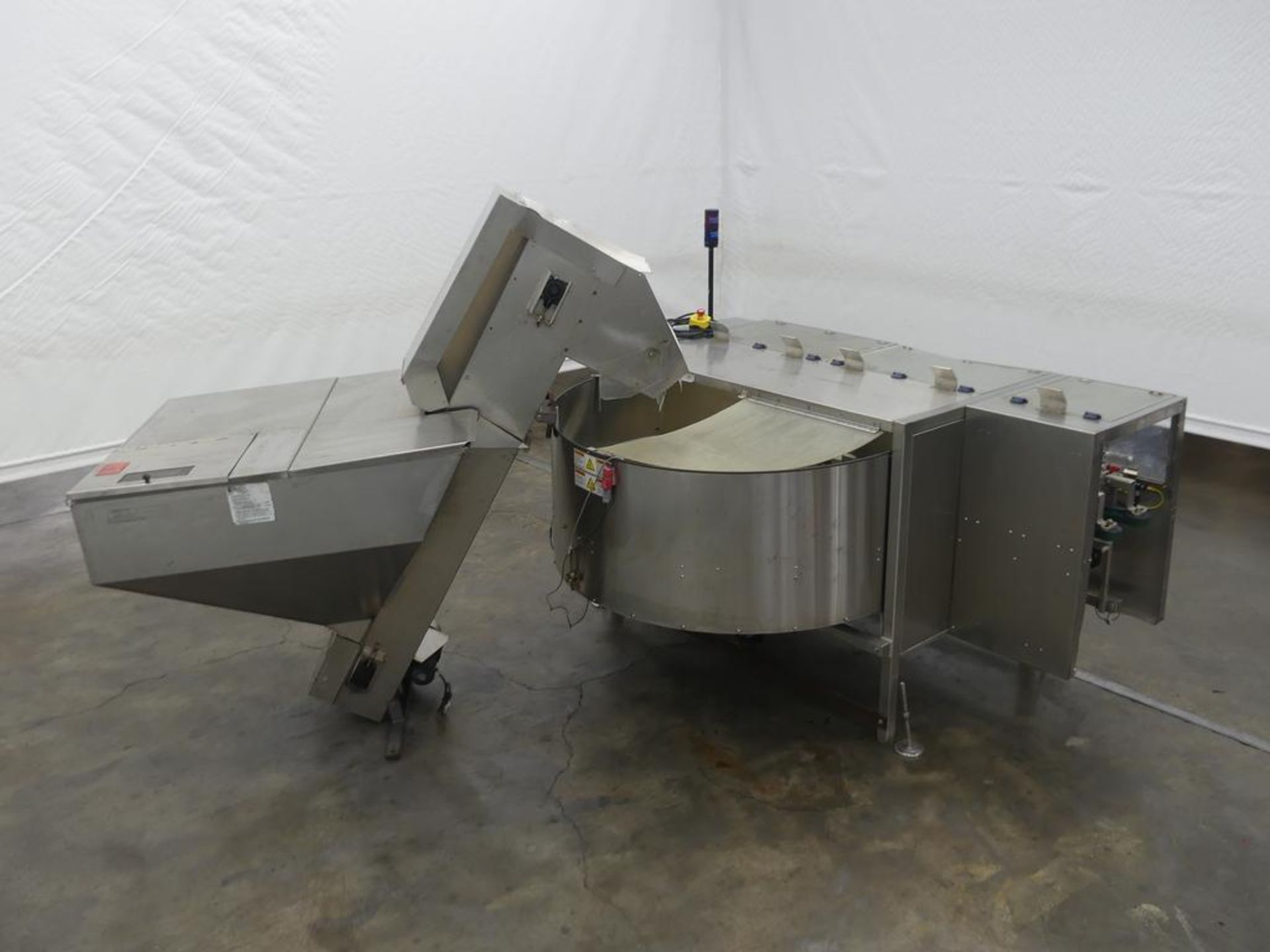 Pace M500 Stainless Steel Automatic Bulk Bottle Unscrambler with Infeed Hopper - Image 2 of 35