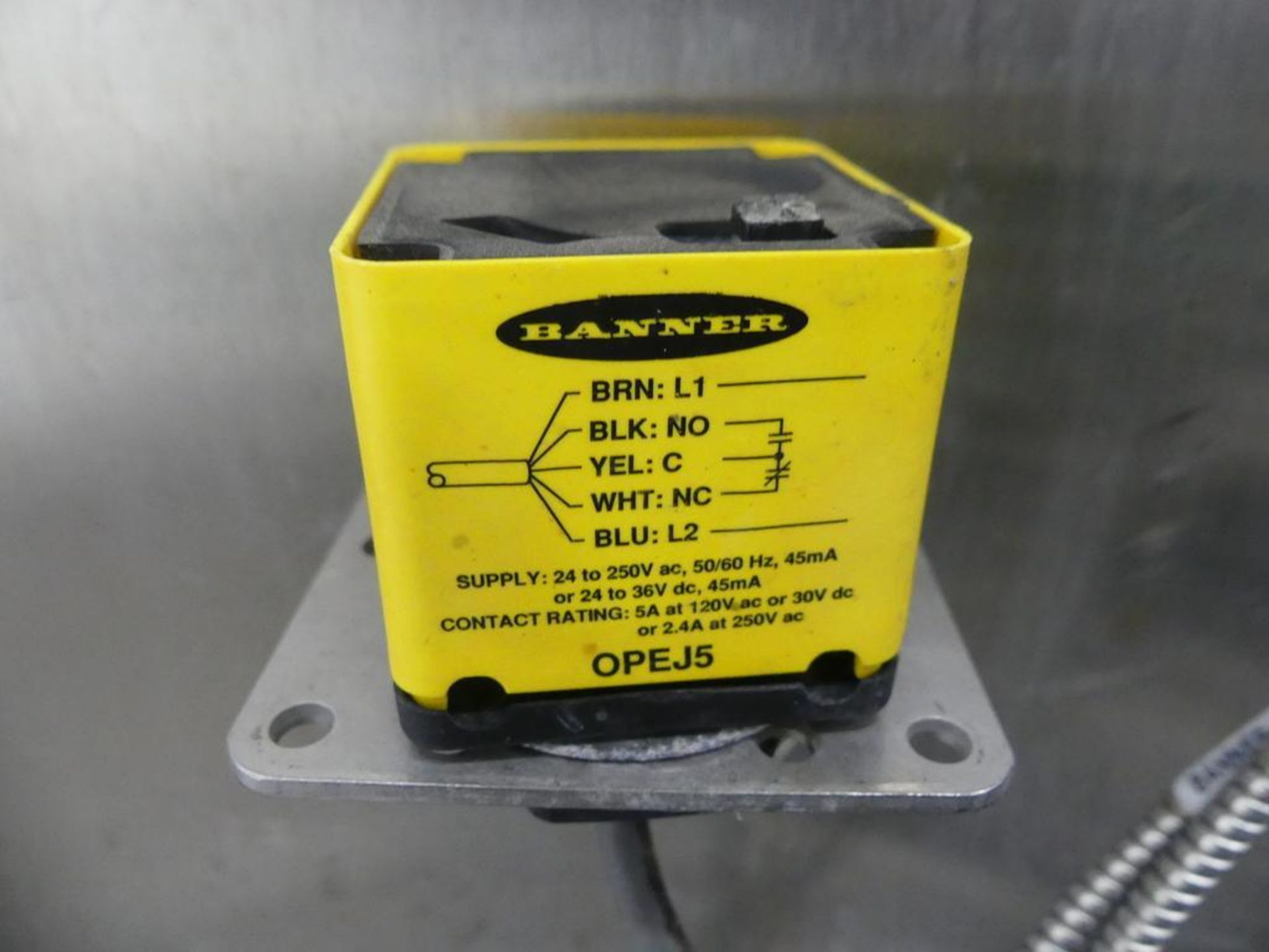 Pace M500 Stainless Steel Automatic Bulk Bottle Unscrambler with Infeed Hopper - Image 16 of 35