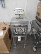 GSE 450 Table Top Scale on Stainless Steel Frame