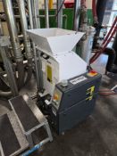 Shini SG-1635NH Top Fed Granulator