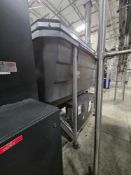 Hopper with Incline Cleated Conveyor