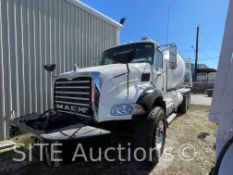 2015 Mack GU813 T/A Mixer Truck