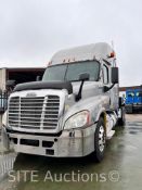 2013 Freightliner Cascadia T/A Tow Truck