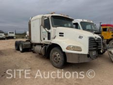 2006 Mack CXN613 T/A Sleeper Truck Tractor
