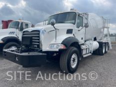 2015 Mack GU813 T/A Mixer Truck