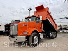 2015 Kenworth T800 Tri/A Dump Truck