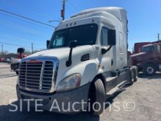2016 Freightliner Cascadia T/A Sleeper Truck Tractor
