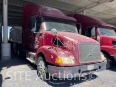 1999 Volvo VN T/A Sleeper Truck Tractor