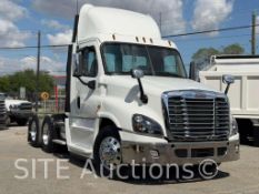 2015 Freightliner Cascadia T/A Day Cab Truck Tractor