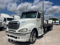 2005 Freightliner Columbia T/A Flatbed Truck