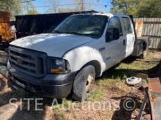 2005 Ford F350 SD Crew Cab Flatbed Truck