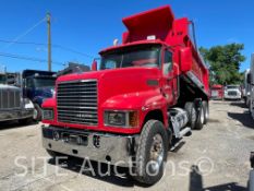 2020 Mack Pinnacle Tri/A Dump Truck