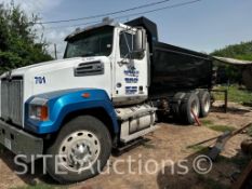 2016 Western Star 4700SF T/A Dump Truck
