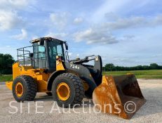 2019 John Deere 724K Wheel Loader