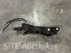 SD Lanch Hydraulic Thumb Attachment