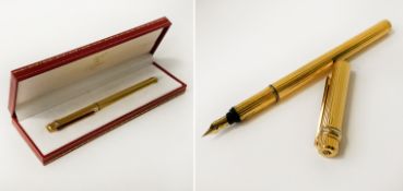 ORIGINAL BOXED ''MUST DE CARTIER'' TRINITY GODRON FOUNTAIN PEN - 18 CARAT GOLD NIB
