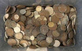 COLLECTION OF MIXED COINS