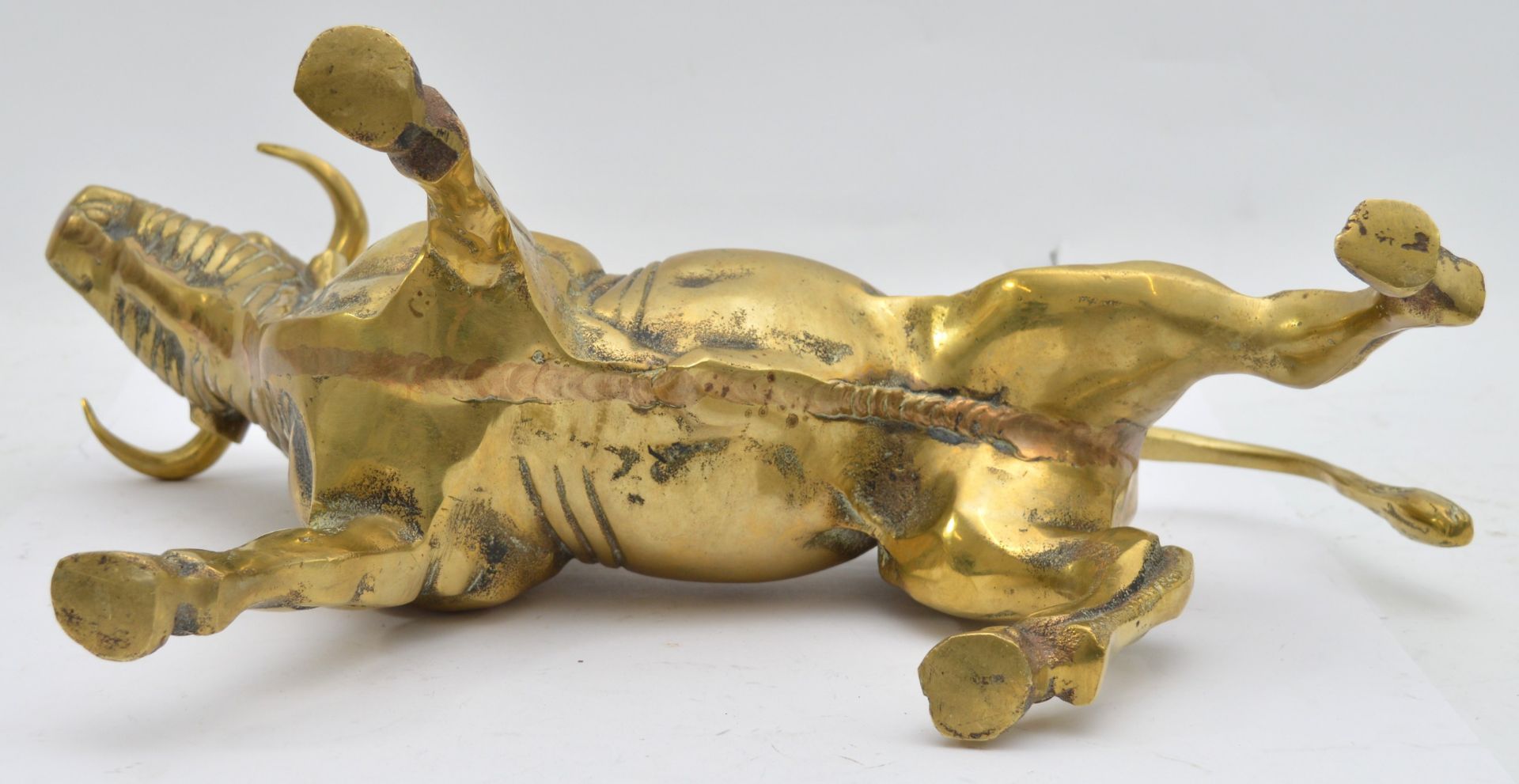 A large brass model of a bull, of substantial weight, likely used for shop window advertisements, - Image 4 of 4