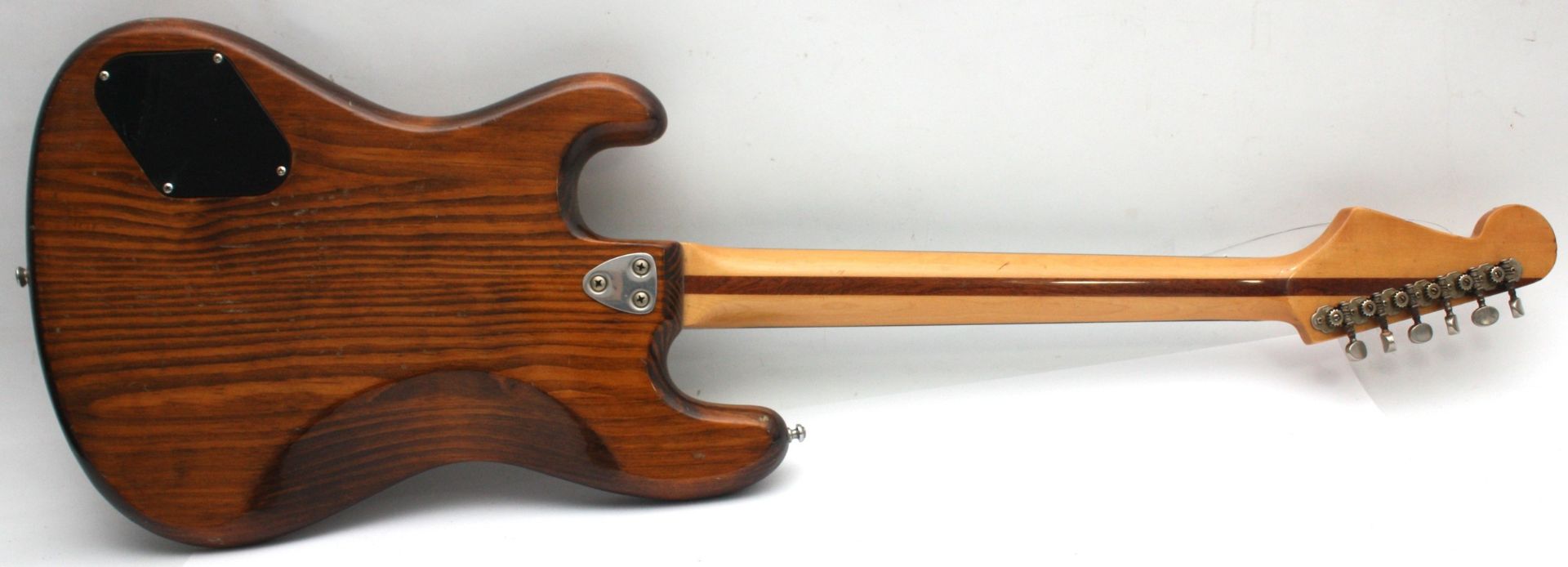 A late 1970s Eko Cobra electric guitar, manufactured in Italy, having double-cut, contoured solid - Image 4 of 4