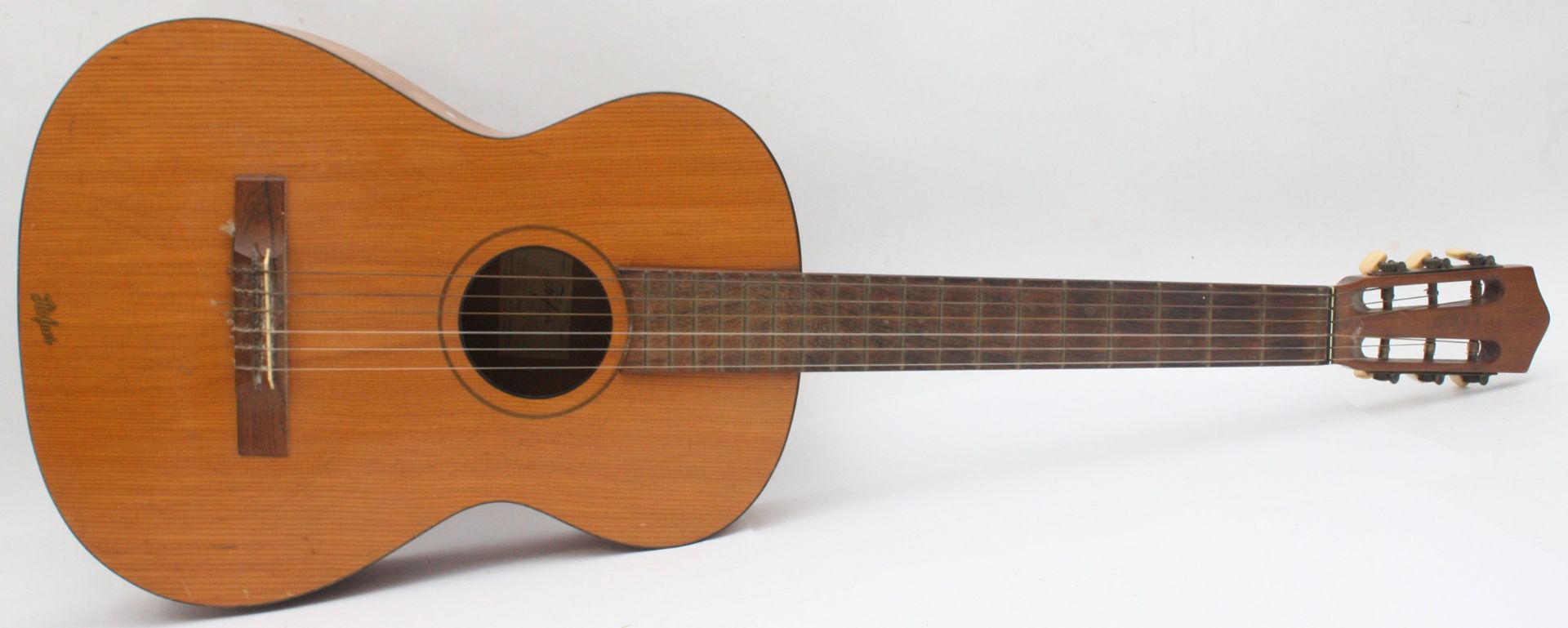 Hofner Flamenco acoustic guitar, maple and spruce, made in Germany, paper label numbered 5926, - Image 2 of 4
