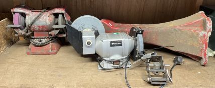 A Wickes bench grinder and a Wolf 6" bench grinder with stand. (3)