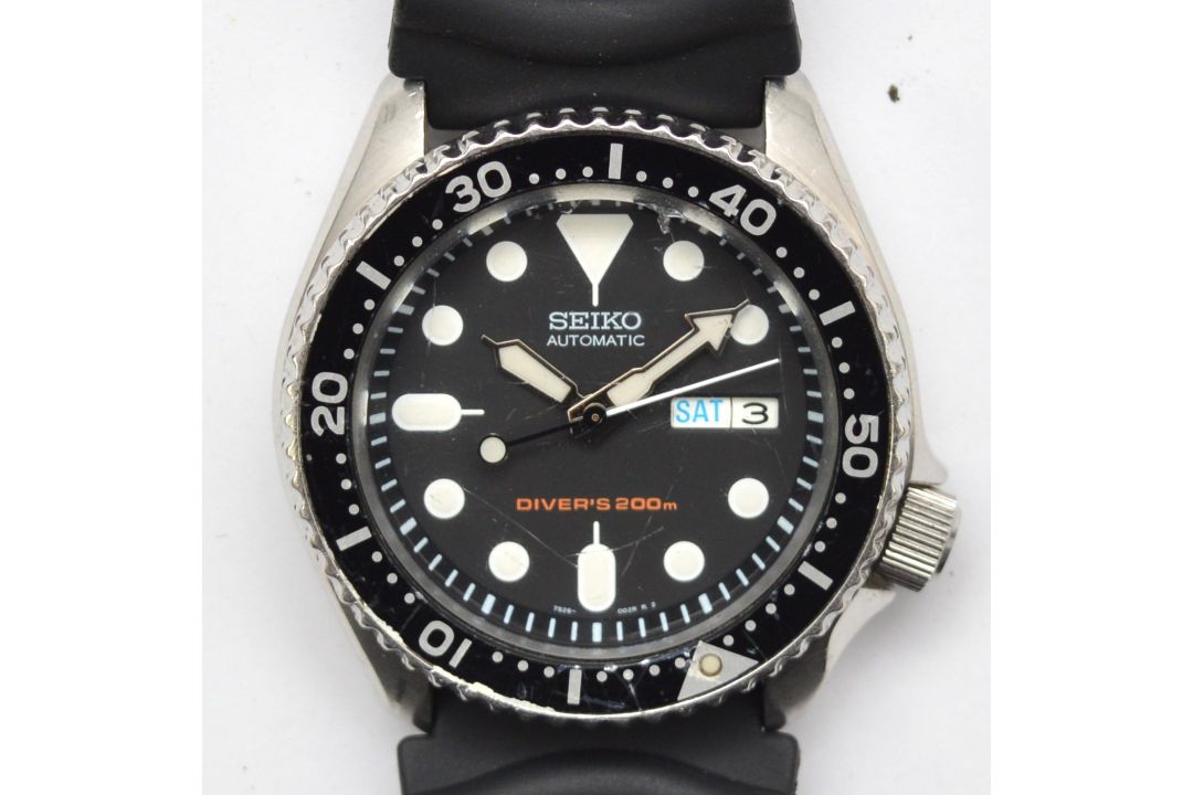 Seiko 200m divers stainless steel automatic day date wristwatch, ref 7826-0020, black dial with - Image 1 of 3