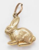 A 9ct gold charm in the form of a rabbit, 15mm, 0.9g