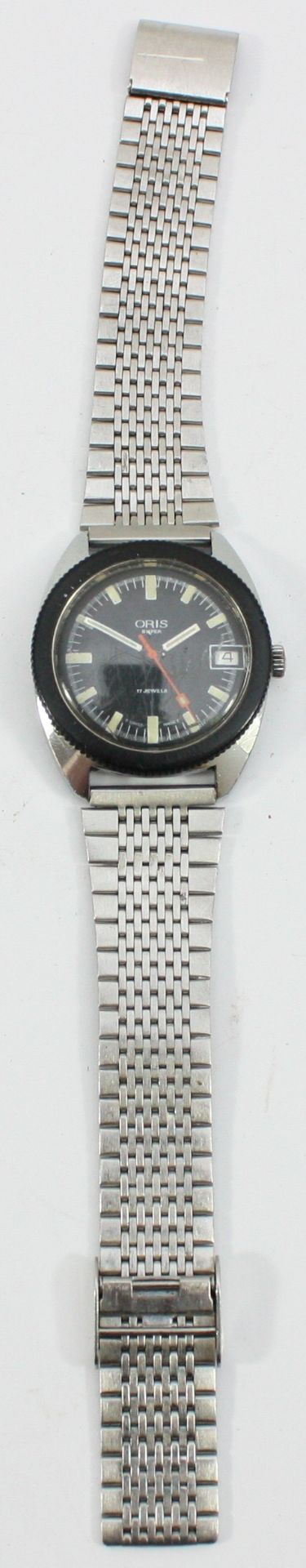Oris, a stainless steel manual wind gentleman's wristwatch, black dial with luminescent batons, - Image 2 of 4
