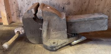 A Record No.6 large engineers vice.