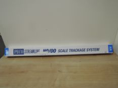 Peco Streamline H0/00 Scale Trackage System, SL-100 Code 100 Nickel Silver Rail, Wooden Sleeper Type