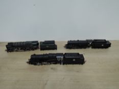00 Gauge Loco's and Tenders, Hornby BR 2-10-0 Evening Star 92220, Bachmann BR 2-8-0 8F 90441 and