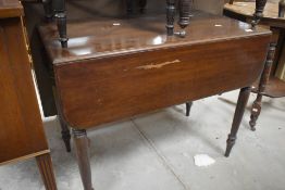 A Victorian style mahogany Pembroke table, approx. 89cm