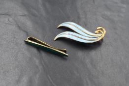 Two pieces of Norwegian silver enamelled jewellery including green guilloche enamelled tie slide