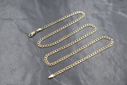 A 9ct gold flat curb link chain, approx 20' & 7g