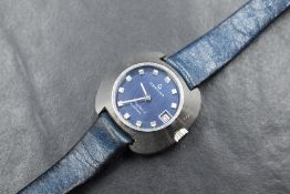 A vintage Certina Mayfair automatic wristwatch, the navy blue dial having baton numerals and date